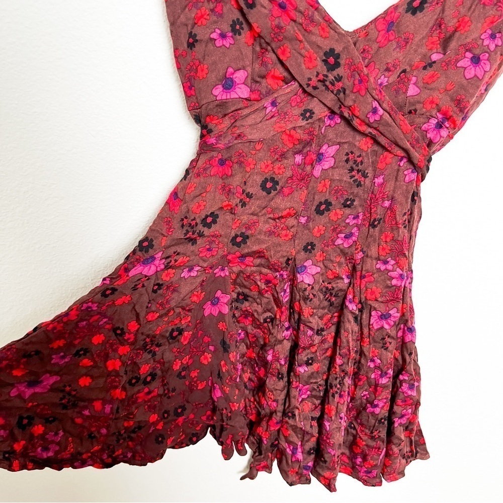 Free People NWT Floral Wrap Dress Mini Dress Red Purple Size XS Ruffled Hem - Picture 4 of 9